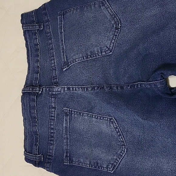 No name brand stretchy jeans - Picture 6 of 6